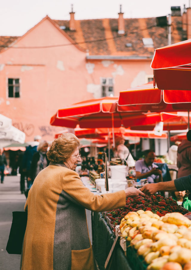 Zagreb | Matanović at Dolac Market