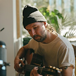 An evening with Jason Bajada | Café White Et Compagnie