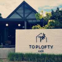 Toplofty Café  คาเฟ่สไตล์​โมเดิร์นลอฟท์