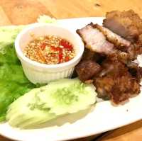 มุมโอชา Moom O Cha (Moom O Cha)อำนาจเจริญ
