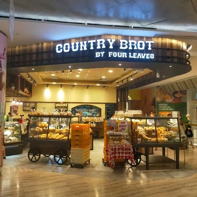 Country Brot by Four Leaves @ Waterway Point