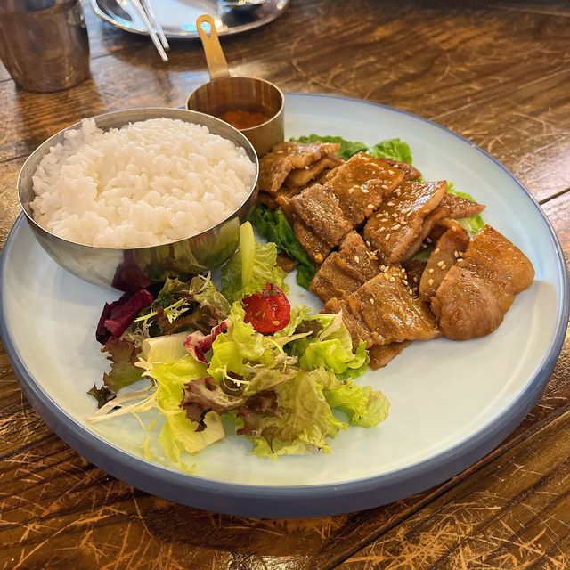 荃灣｜環境唔錯打卡able但食物扣分嘅韓國餐廳🇰🇷🥢🍗