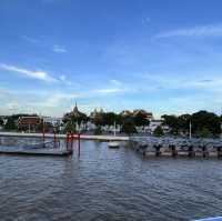 ล่องเรือชมวิว แม่น้ำเจ้าพระยา 