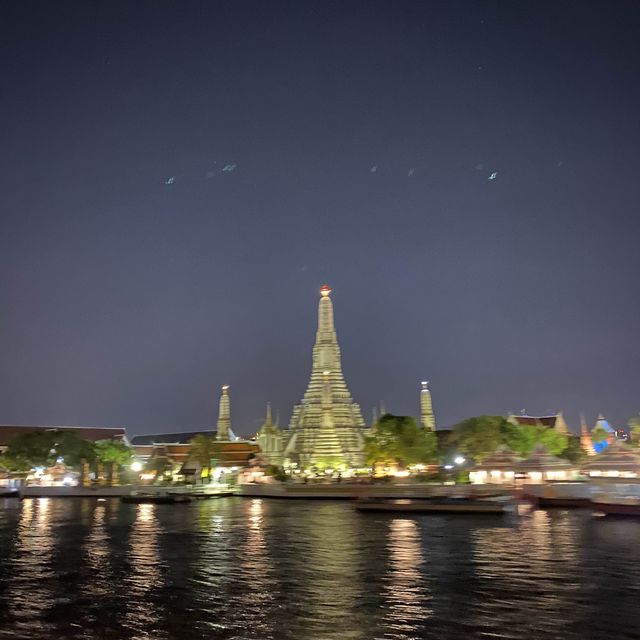 ดินเนอร์ ล่องเรือ แม่น้ำเจ่าพระยา