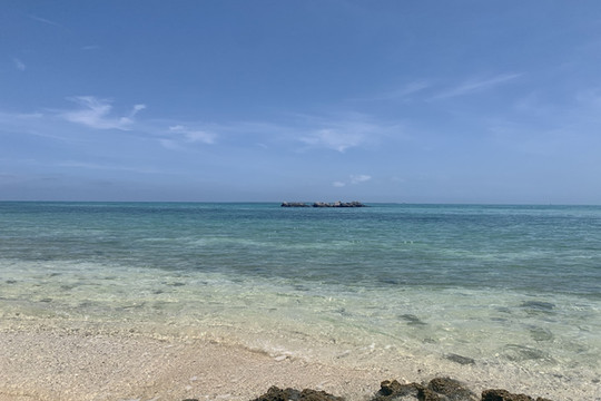 沖縄/竹富島】星の砂みっけ！カイジ浜 | Trip.com 竹富島