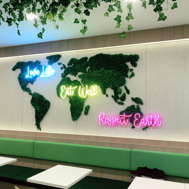Love life, Eat well, Respect earth 🌱