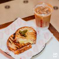ร้านเบเกอรี่น่ารักที่ขึ้นชื่อเรื่องSourdough