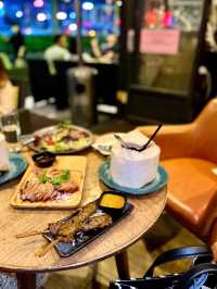尖東一間泰chill 酒吧海景餐廳🍽🥳