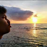 Calming sunset at Salsa Beach