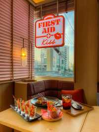 คาเฟ่ธีมร้านยา ใกล้BTSทองหล่อ