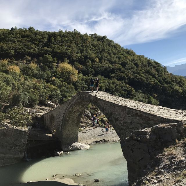 Thermal hot spring in Llixhat e Bënjës