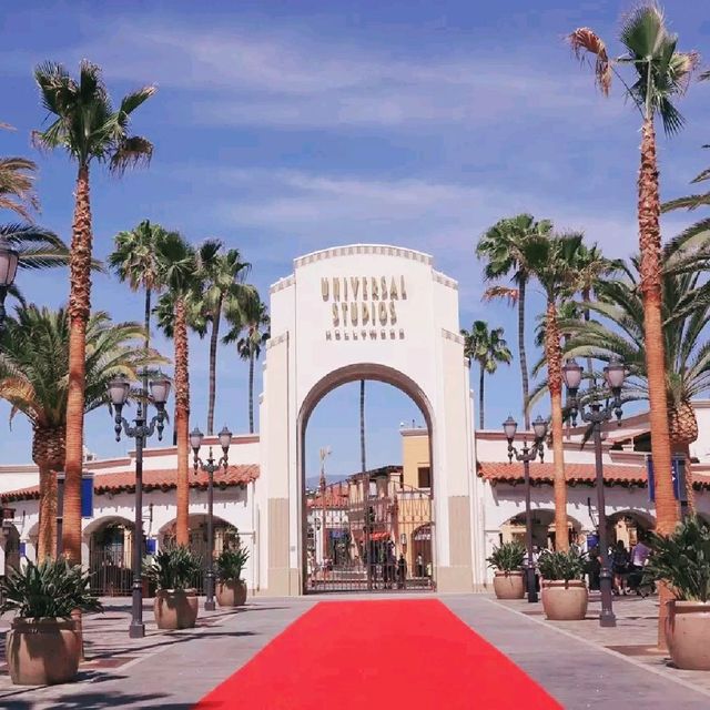 🎬 Universai Studios