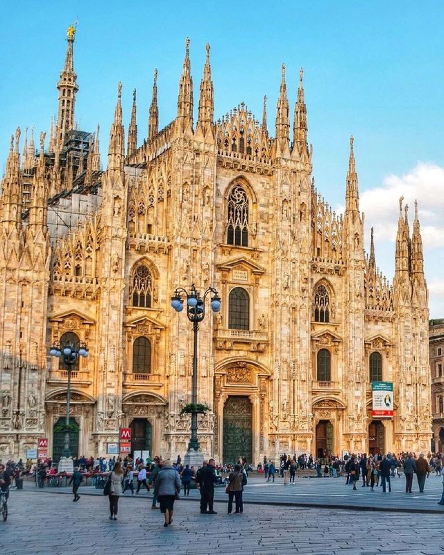 Milan surrounding recommended tourist destinations |||