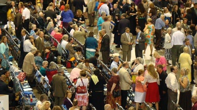 Causeway Card Show 2025 (Boston) | Big Night Live