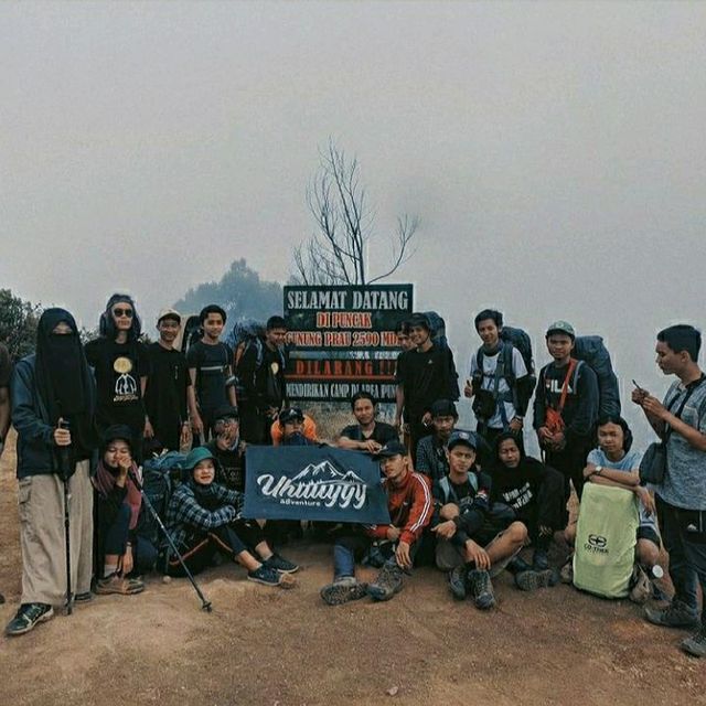 MOUNT PRAU MOUNT PRAU