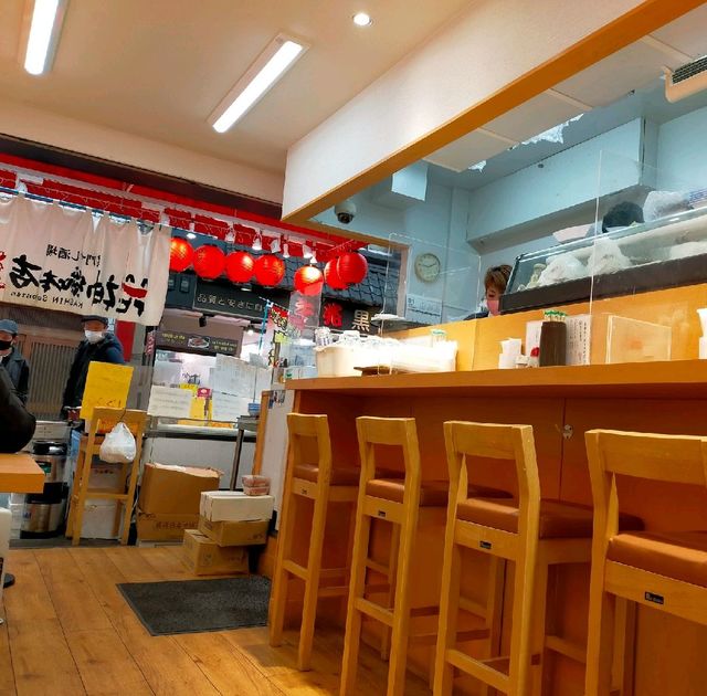 【大阪 黒門市場】最高のお寿司！最高のコストパフォーマンス！！