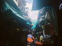 เที่ยวตลาดวังหลัง ซื้อเสื้อผ้ามือสอง ขนมเพียบ