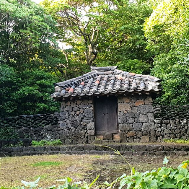 JeJu Folk Village