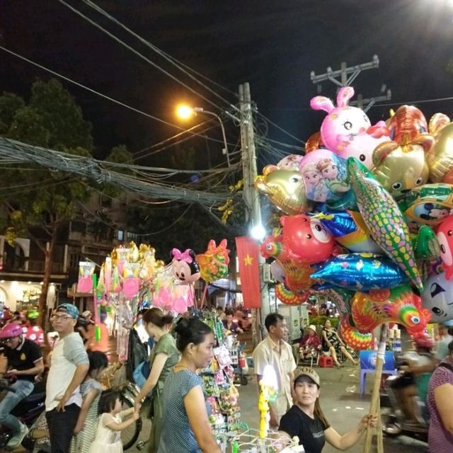 Nguyen Hue Walking Street