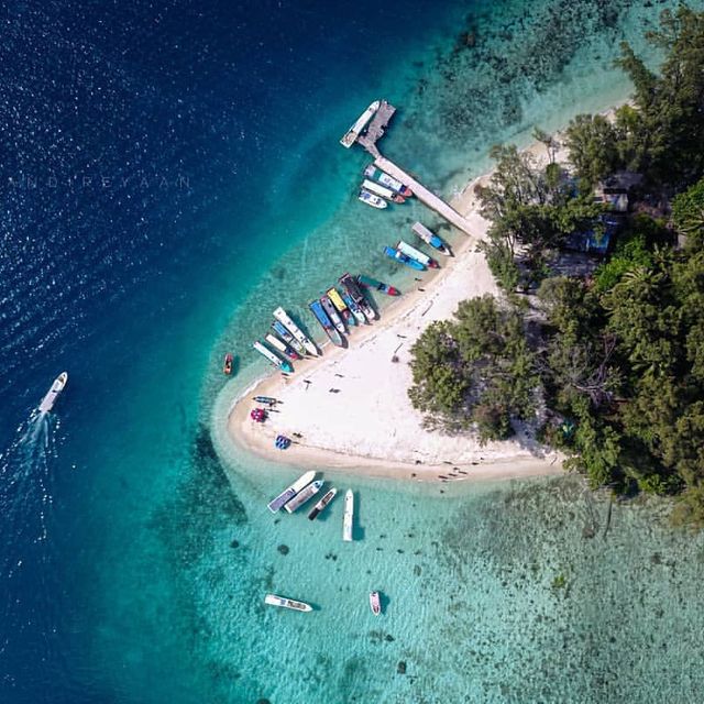 PULAU PERAK, INDONESIA⛱