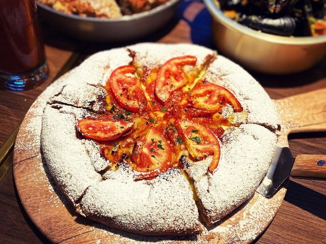 不能抗拒嘅瀑布拉絲芝加哥系列Pizza