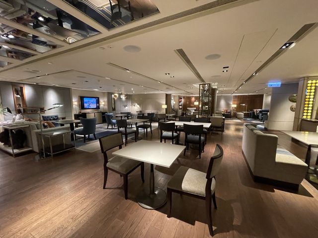 香港金域假日酒店Lounge體驗