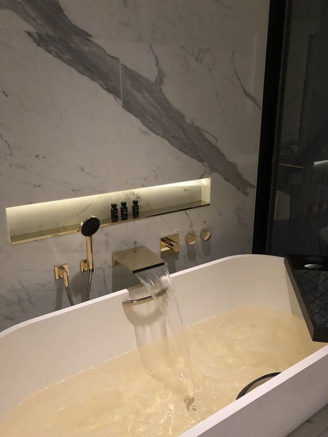 超美打卡酒店-美利酒店套房