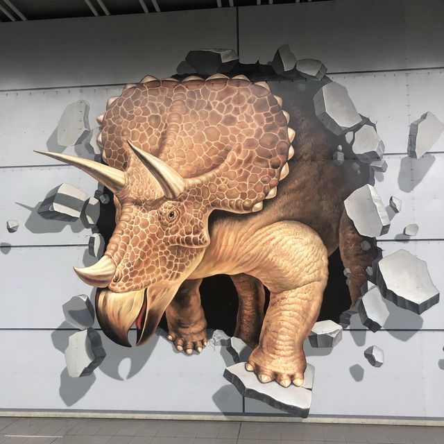 【恐竜王国】福井駅恐竜広場🦖