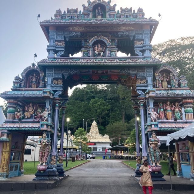 penang waterfall hill temple