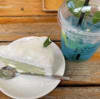 Rad Temp Coffee : ร้านกาแฟริมทะล@บางแสน