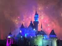 I love Hong Kong Disneyland