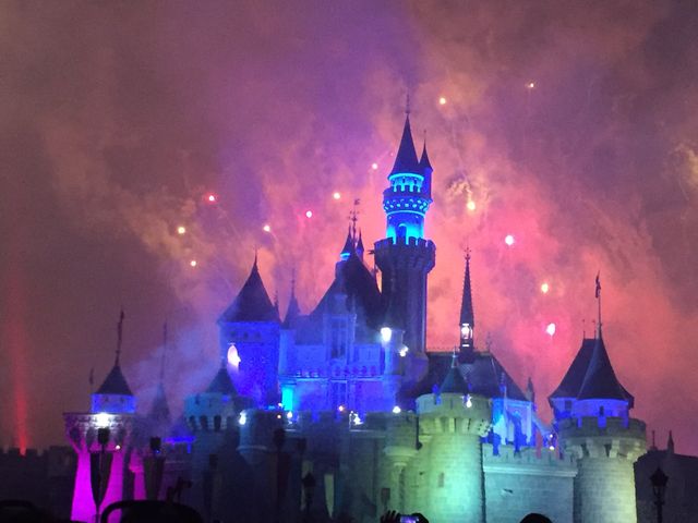 I love Hong Kong Disneyland
