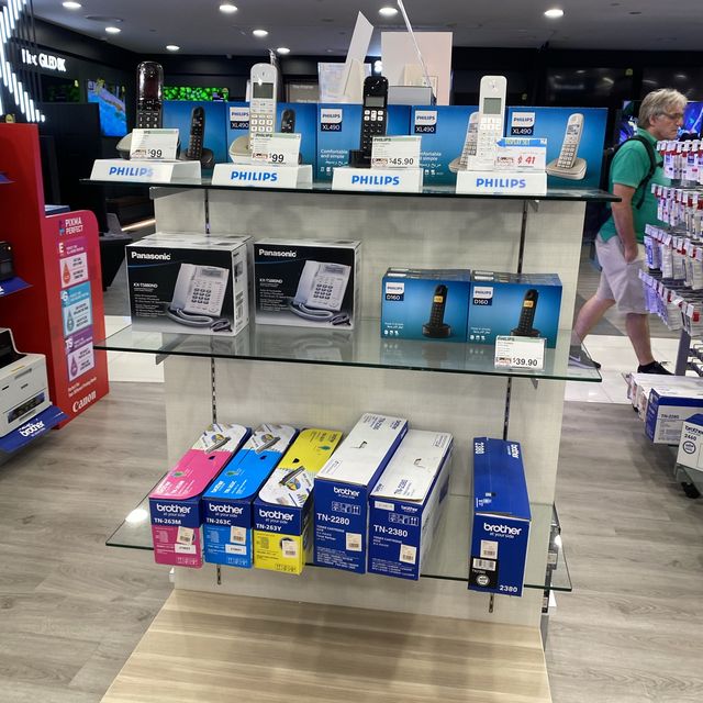 Best Denki, one-stop electronics store