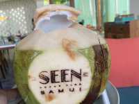 SEEN  at samui ทีมีสระว่ายน้ำ สวย และ signature 