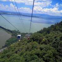 Cablecar over Dianchi Lake
