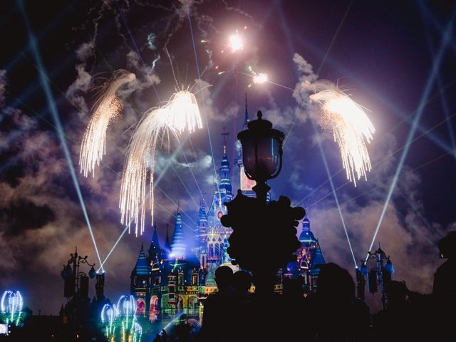 Fireworks at Shanghai Disneyland🏰🎊🎇
