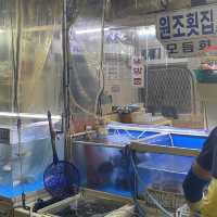 부산 자갈치시장, 원조횟집