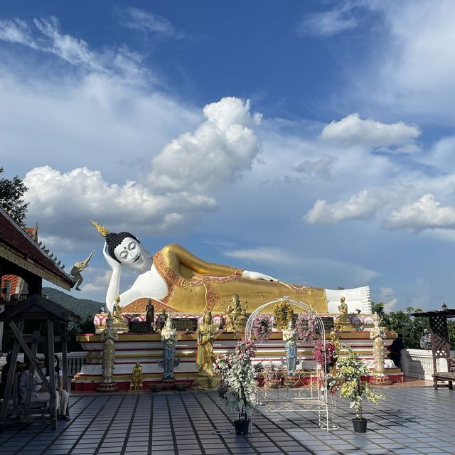 炎炎夏日之拜訪金山寺