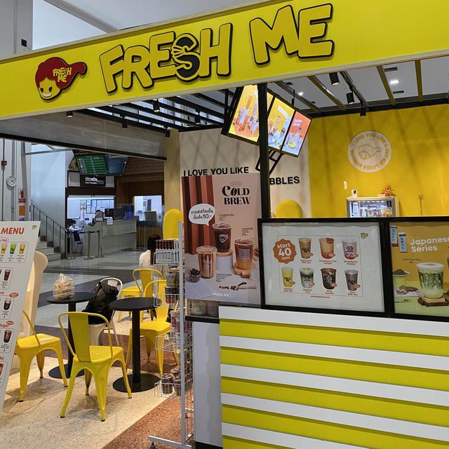 จิบชารอเวลาเช็คอินที่ Fresh Me สนามบินเชียงราย