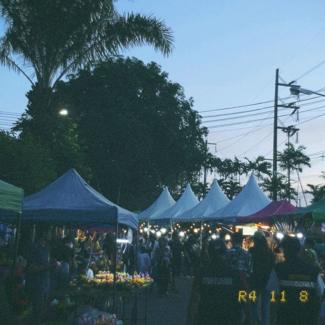 สุขสันต์วันลอยกระทง @ สวนสาธารณะ..หาดใหญ่