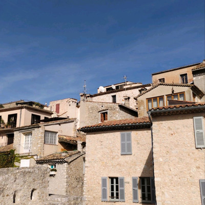 アートで可愛らしい南仏の村、サン=ポール=ド=ヴァンス | Trip.com ニース