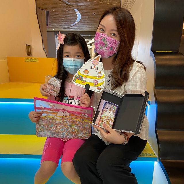 七彩繽紛出走夏日遊樂園