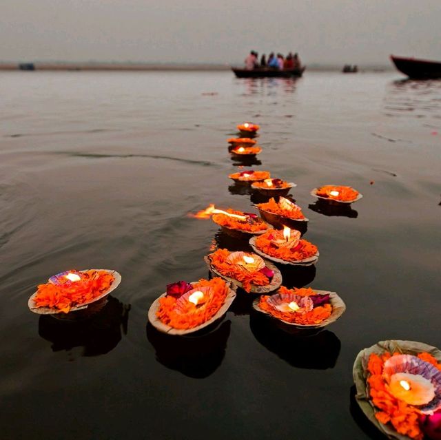 Varanasi the Ganga lamd