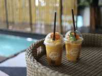 Refresh Tropical café