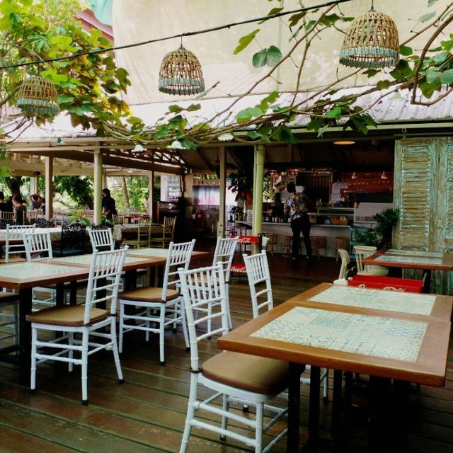 ร้านกาแฟในตำนาน..ยอดเขารัง.ภูเก็ต
