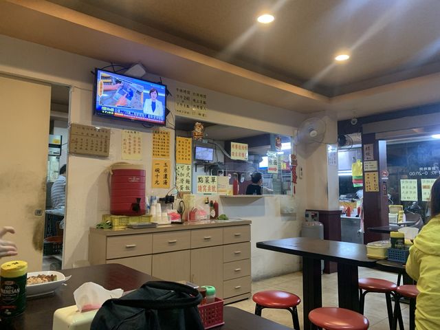 行天宮平價義大利麵&蛋包飯🍝 - 九如