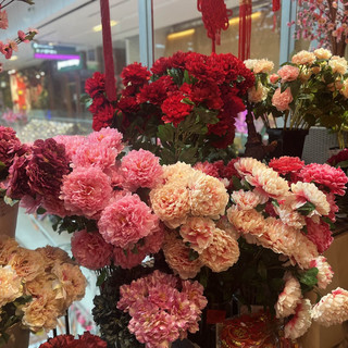 Artificial flowers that look so real!