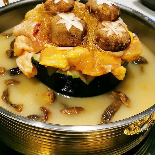 尖沙咀云手工火鍋店
