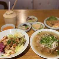 逸東酒店大食代 高質越南🇻🇳湯河 湯頭清甜鮮辣