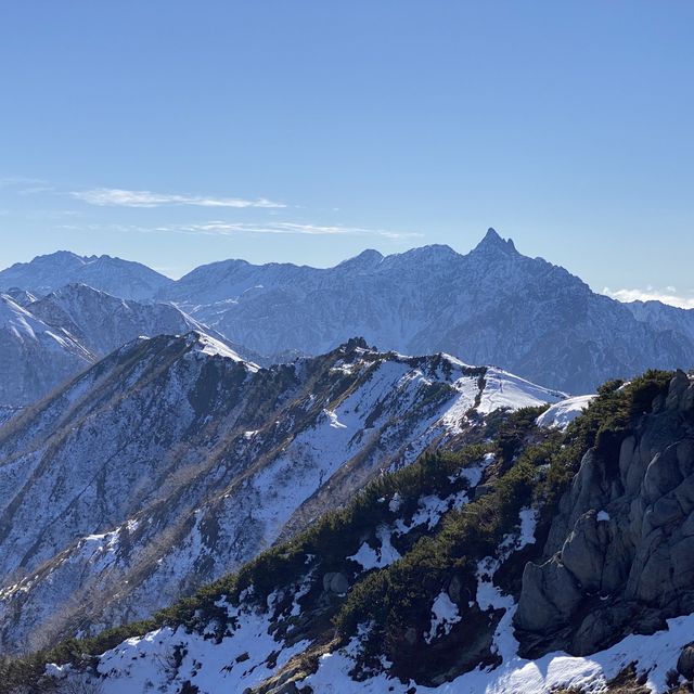 燕山荘からみた北アルプスの山々